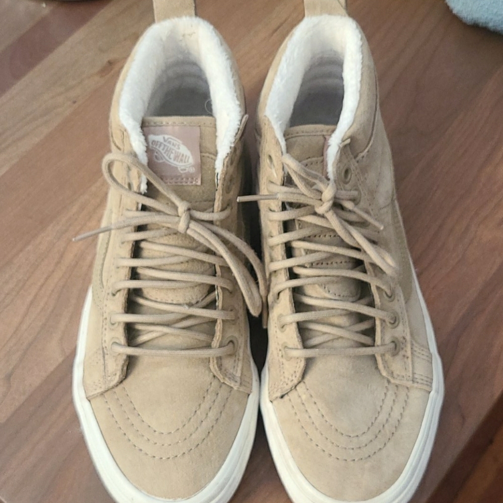 Vans sherpa lined